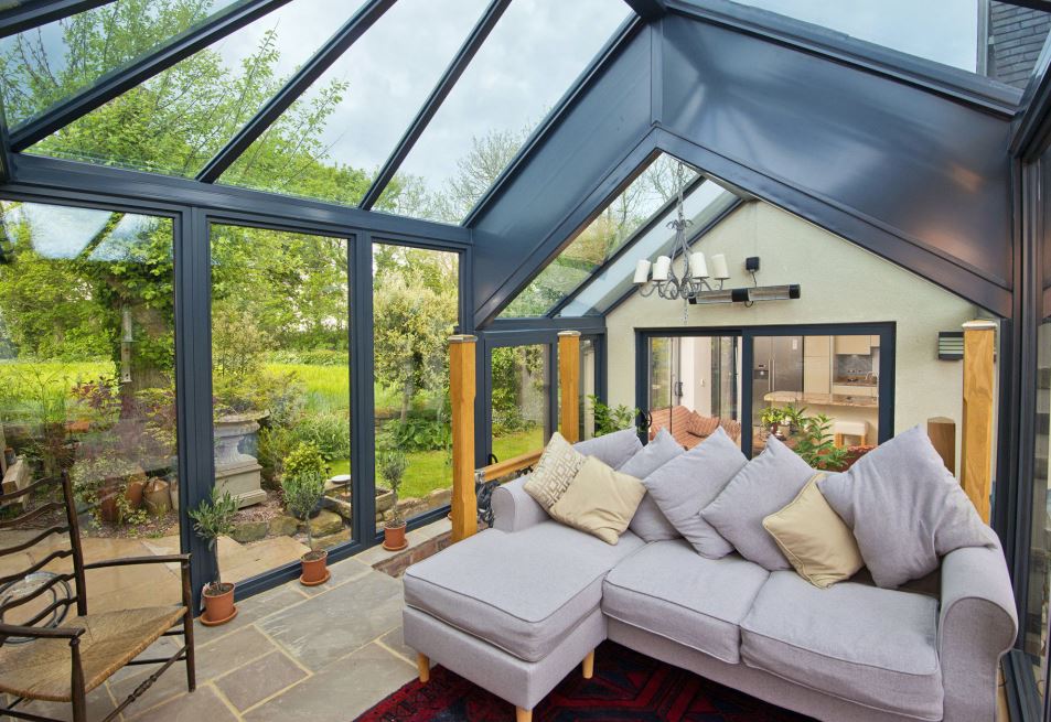 Diffe Types Of Conservatories And Their Benefits - Painting Brick Walls In Conservatory
