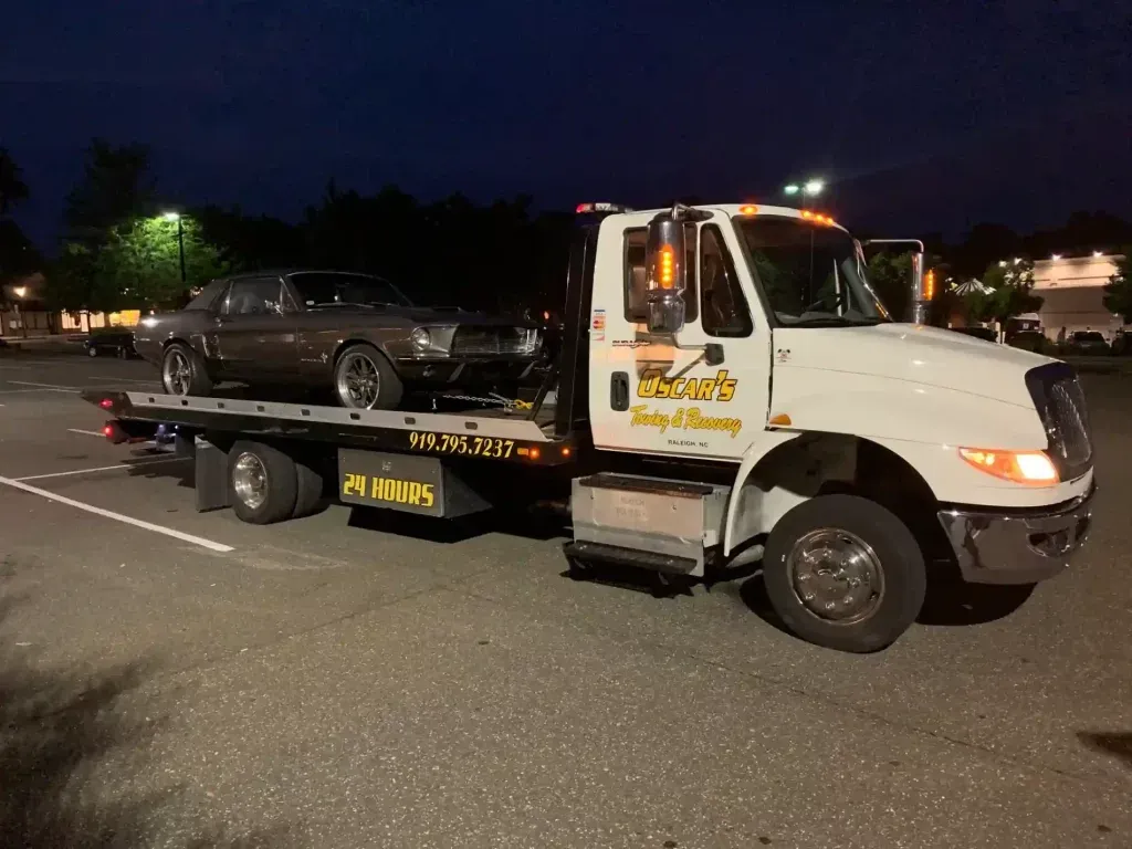 24/7 Towing & Roadside Assistance in Raleigh