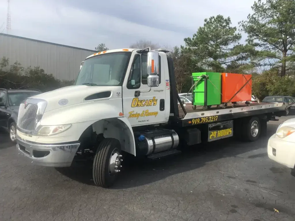 24/7 Towing & Roadside Assistance in Raleigh