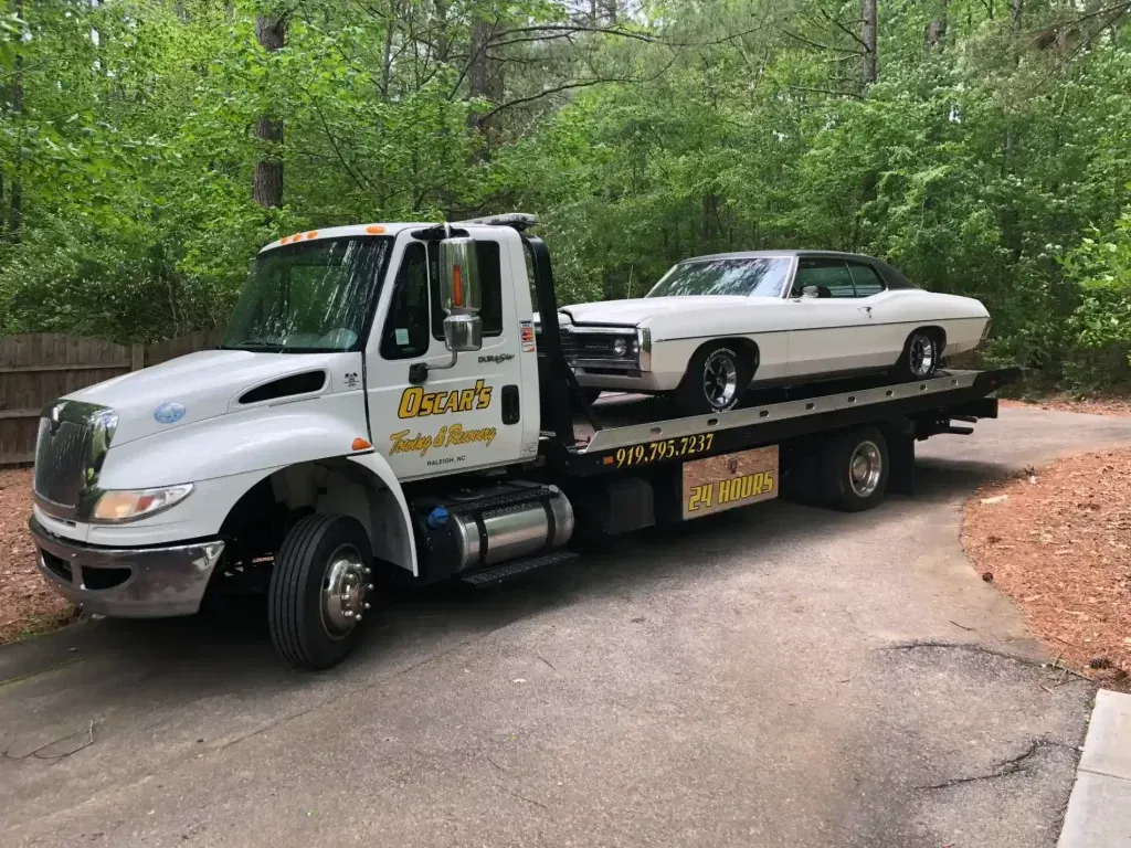 24/7 Towing & Roadside Assistance in Raleigh