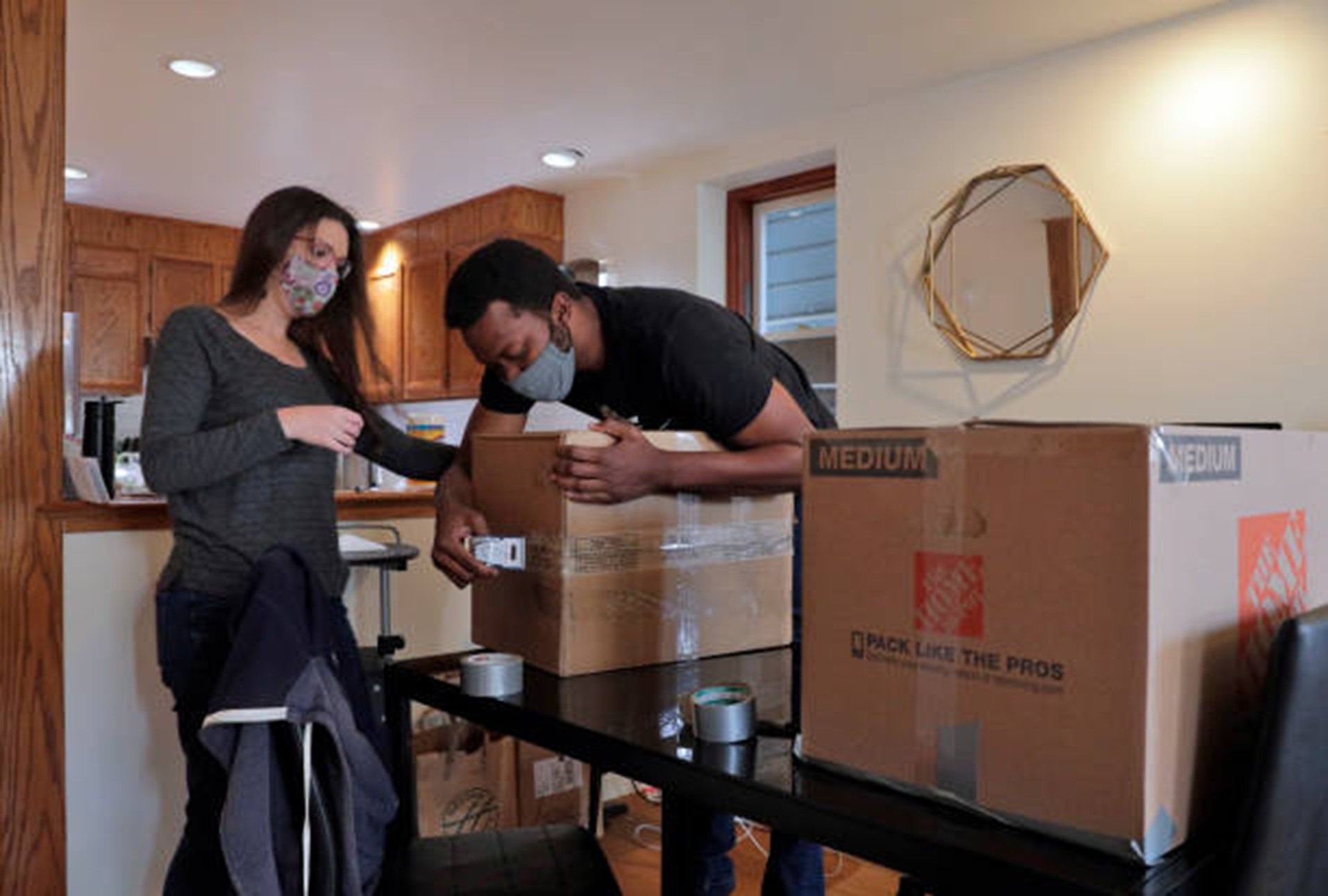 How Cross-Country Moving Concierge Keeps Timeline on Track 
