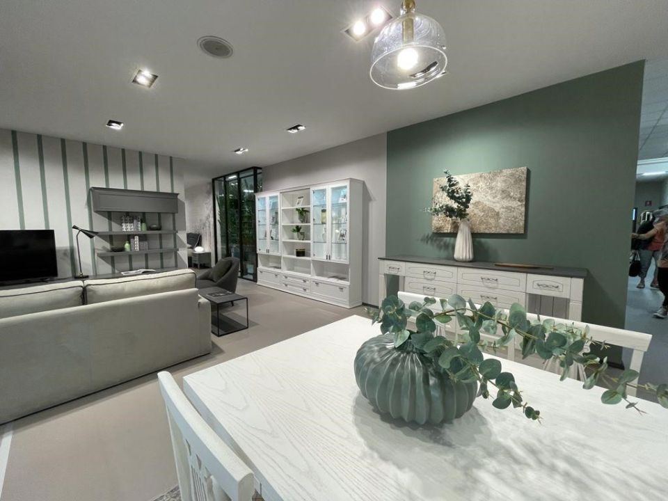 Soggiorno con sala da pranzo