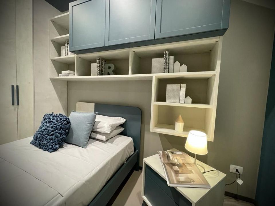 Libreria componibile per cameretta