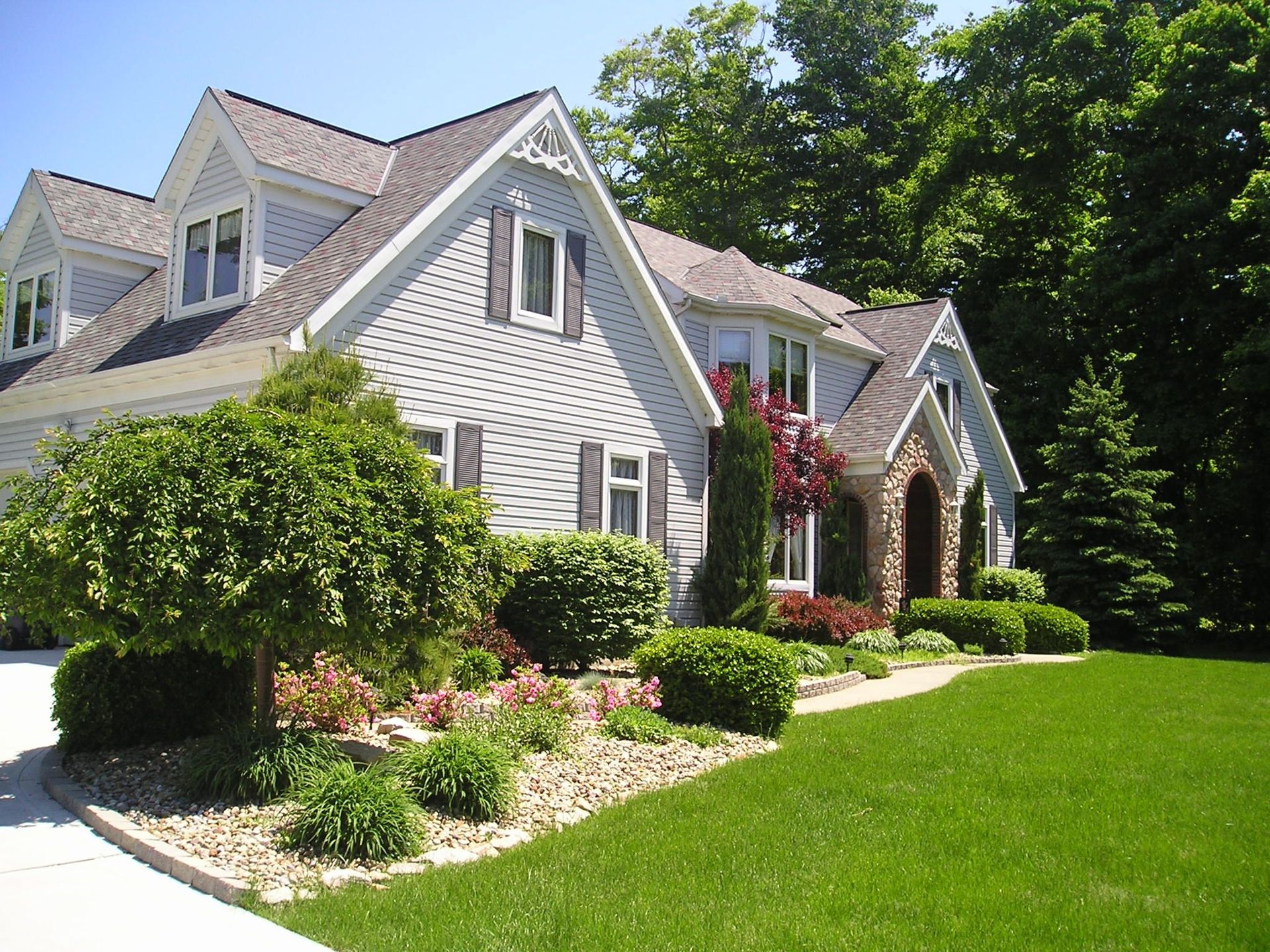 Strong curb appeal will help attract home buyers
