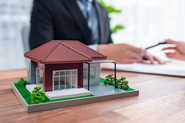 Memphis Home Repair Costs vs. Selling As-Is: A 2025 Financial Analysis