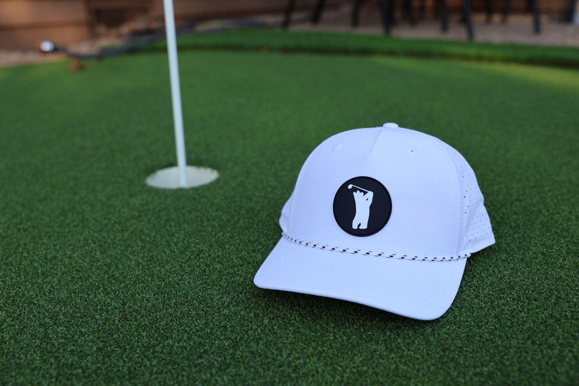 Golfer Guild Bear Drive Performance Rope Hat with golfing animal bear art by Jonas Claesson