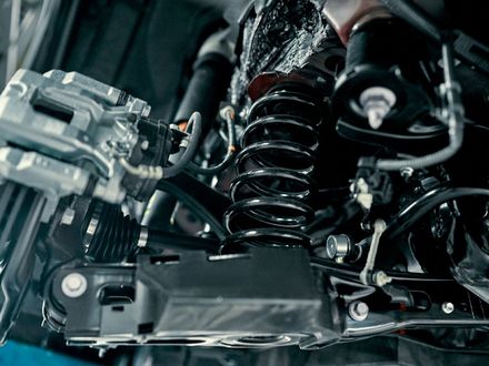 Suspension icon | Darrell’s Point S Tire and Auto Service