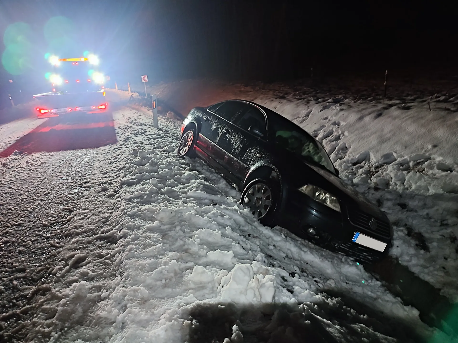 Automobilių traukimas iš griovių