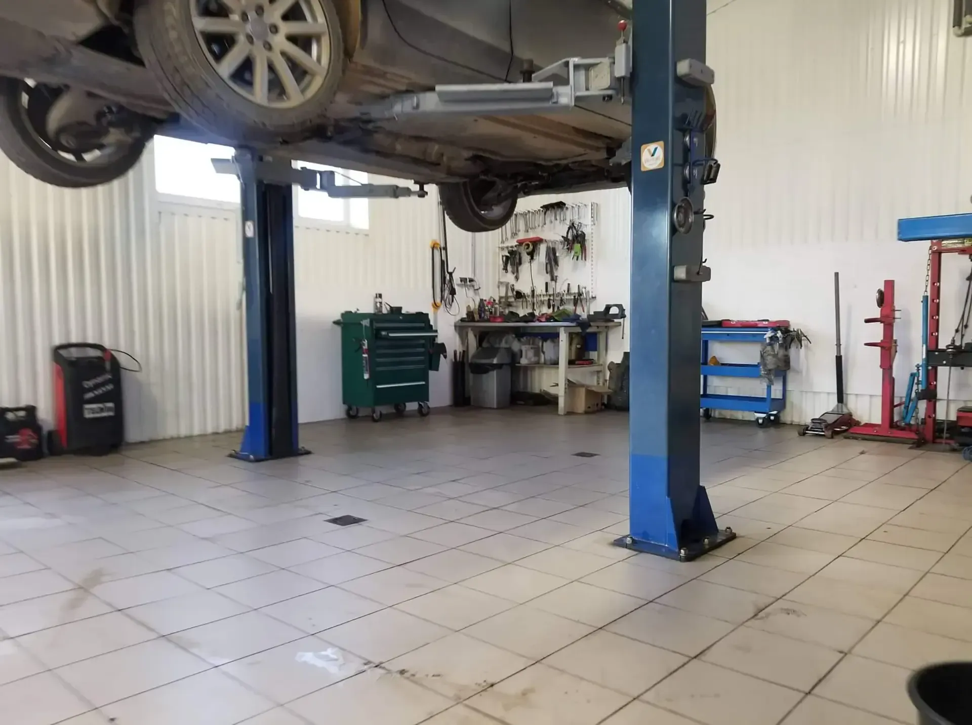 Autoservisas: Kunigiškių g. 14, Kunigiškiai, Tauragės rajonas