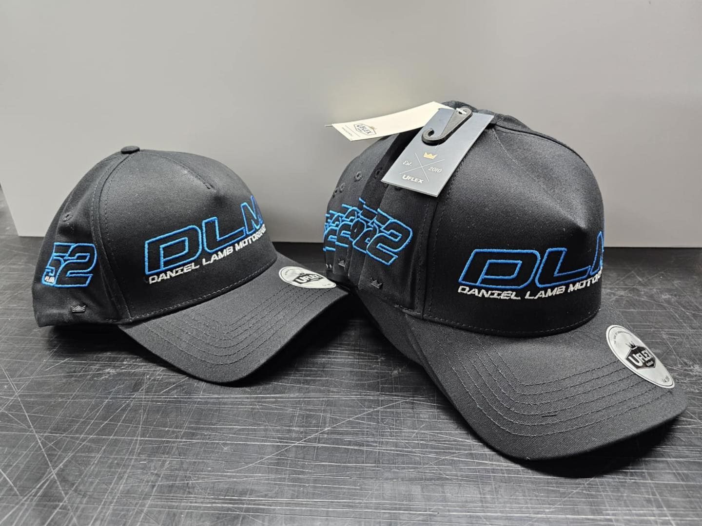 DL caps embroidery