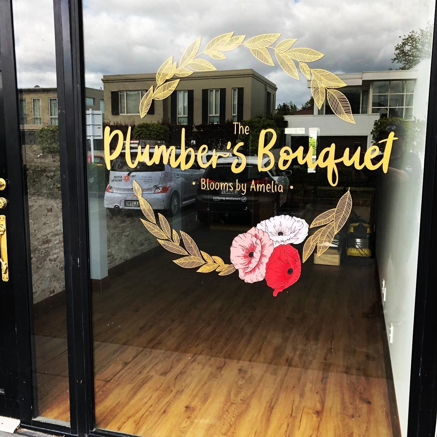 Transform Graphics Plumbers Bouguet