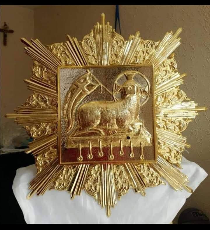 FABRICACIÓN DE CAMPANAS Y ARTÍCULOS RELIGIOSOS EL SEÑOR DE LA CAPILLA