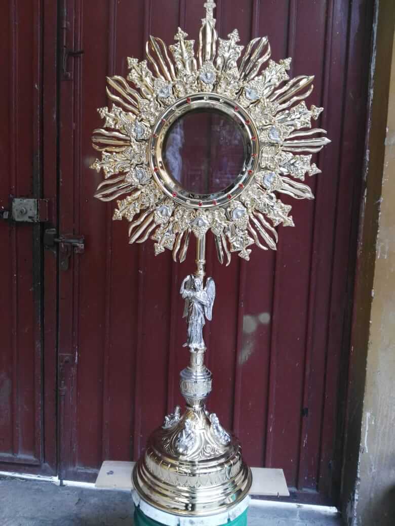 FABRICACIÓN DE CAMPANAS Y ARTÍCULOS RELIGIOSOS EL SEÑOR DE LA CAPILLA