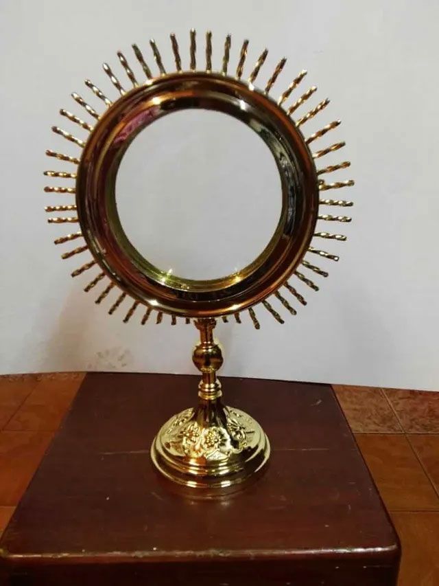 FABRICACIÓN DE CAMPANAS Y ARTÍCULOS RELIGIOSOS EL SEÑOR DE LA CAPILLA