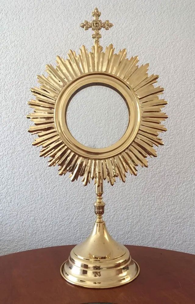 FABRICACIÓN DE CAMPANAS Y ARTÍCULOS RELIGIOSOS EL SEÑOR DE LA CAPILLA