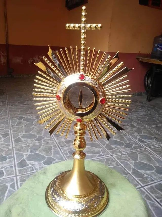 FABRICACIÓN DE CAMPANAS Y ARTÍCULOS RELIGIOSOS EL SEÑOR DE LA CAPILLA