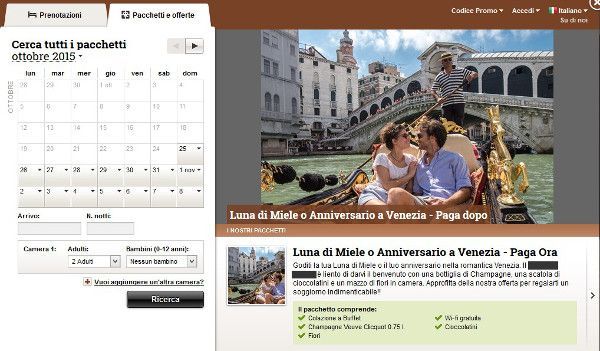 Sito web con un calendario e una foto di una coppia a Venezia. Design marrone e bianco.