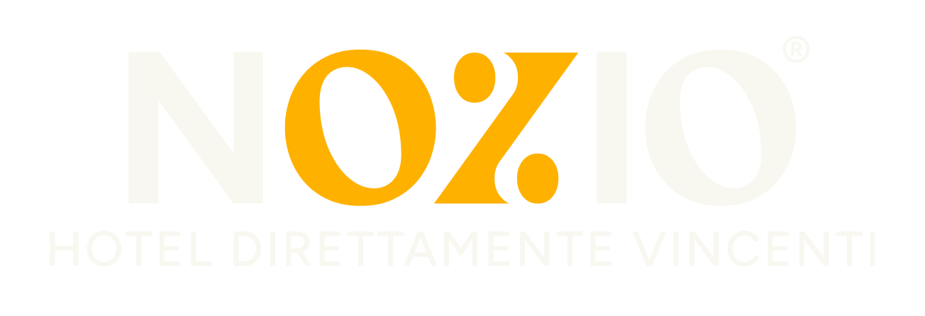 Logo per l'hotel NOZIO. Testo bianco con 