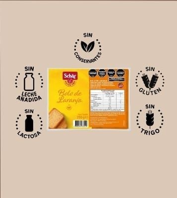 Envase del pastel de naranja Schar con iconos que indican que no contiene conservantes, leche, gluten, lactosa ni trigo.