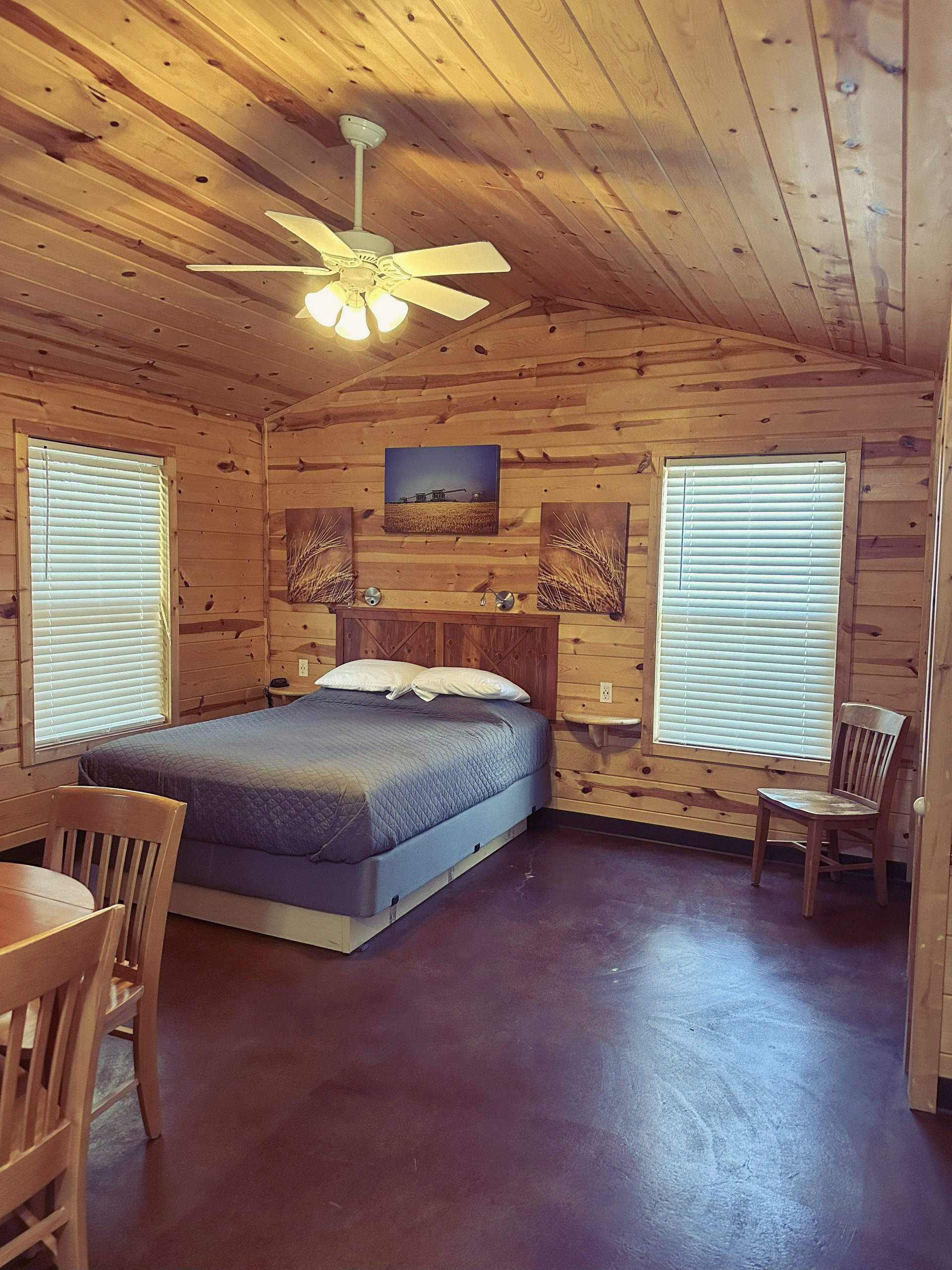 Cabin 3 - Inside