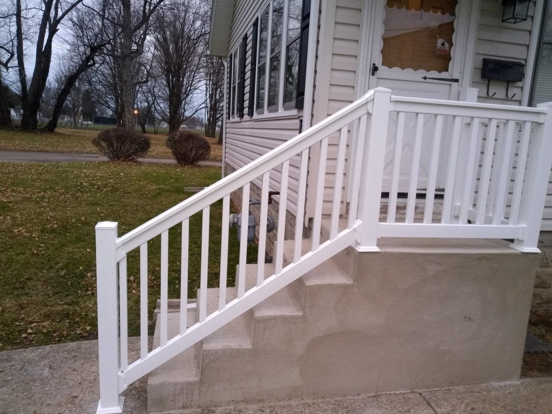 Fence company Newark, OH McCoy's Fence Co.