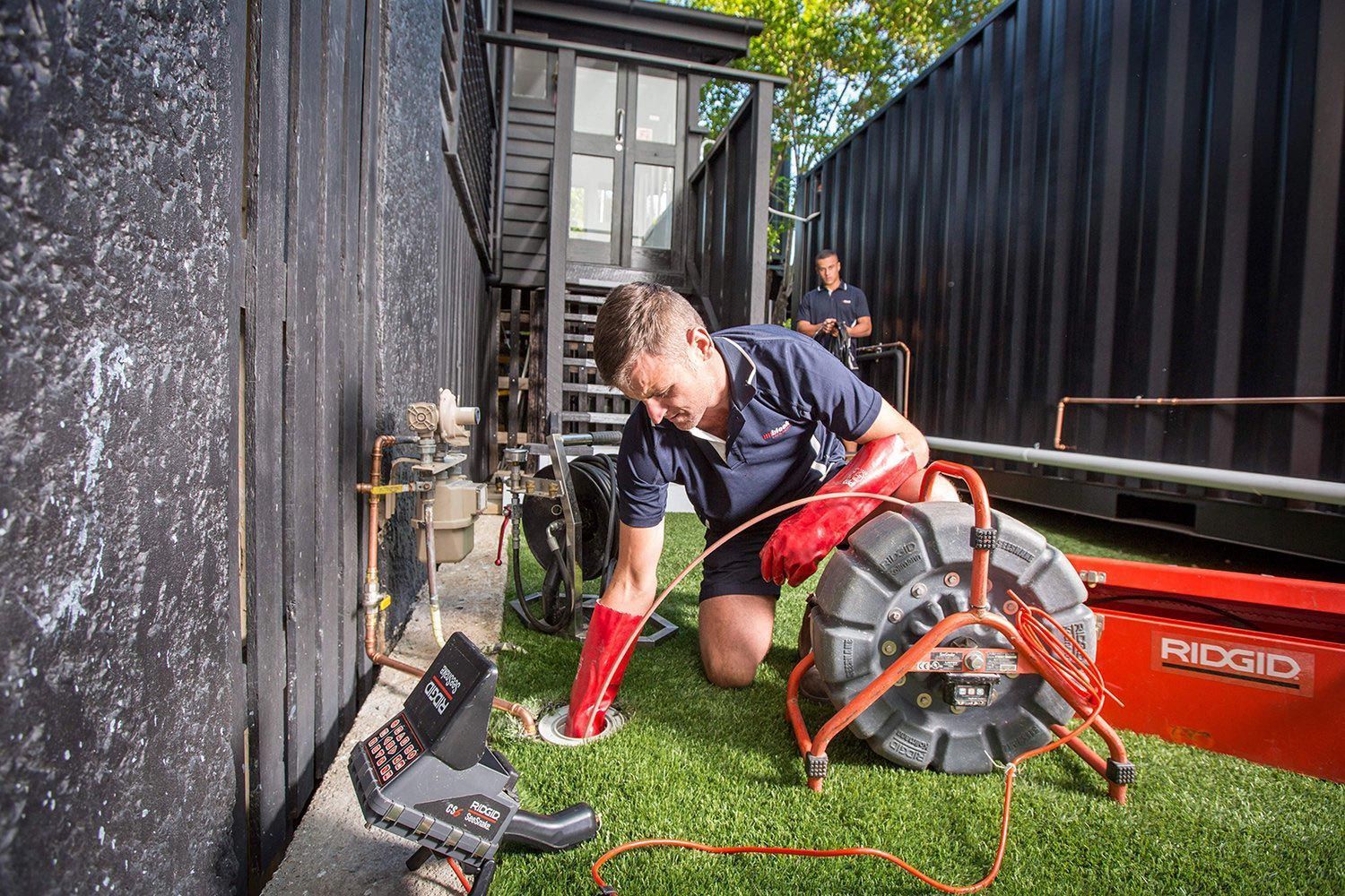 two highly skilled plumbers in Byron Bay