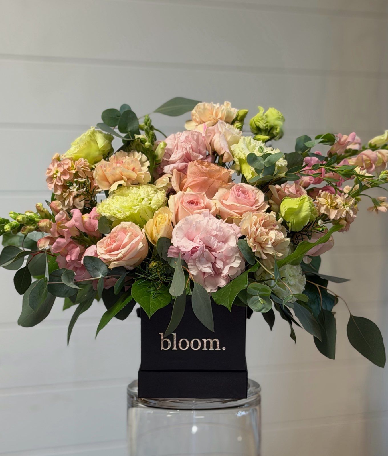 Blush Garden bloom. Box Arrangement