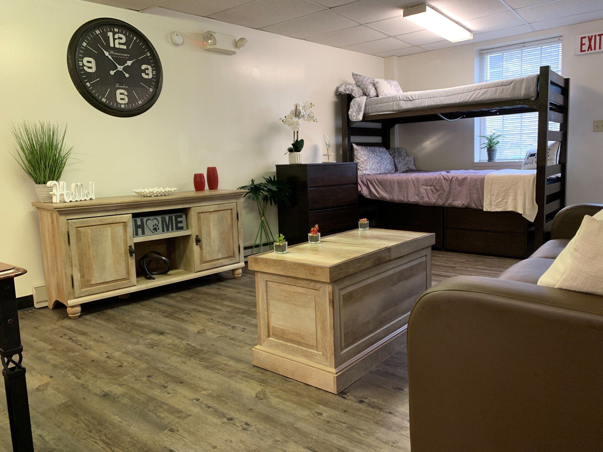 Living room with bunk beds