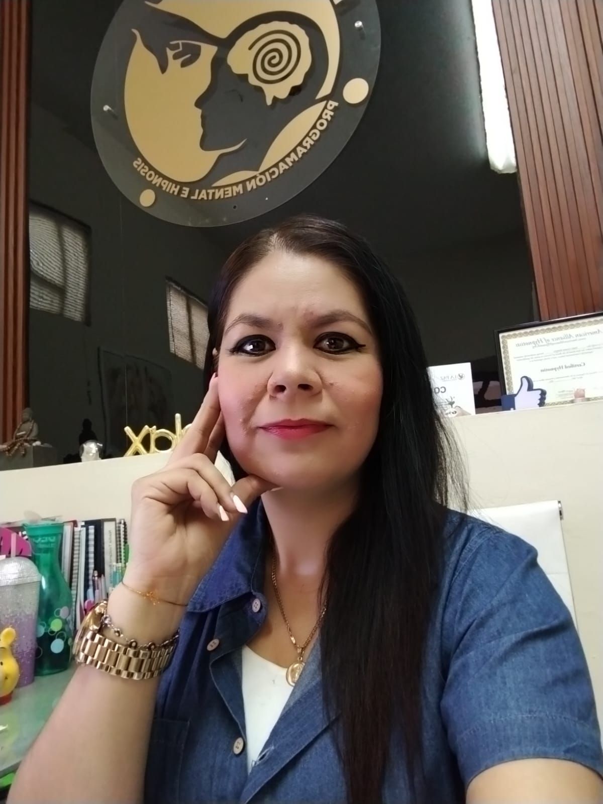 NADIA TOSCANO PROGRAMACION MENTAL E HIPNOSIS