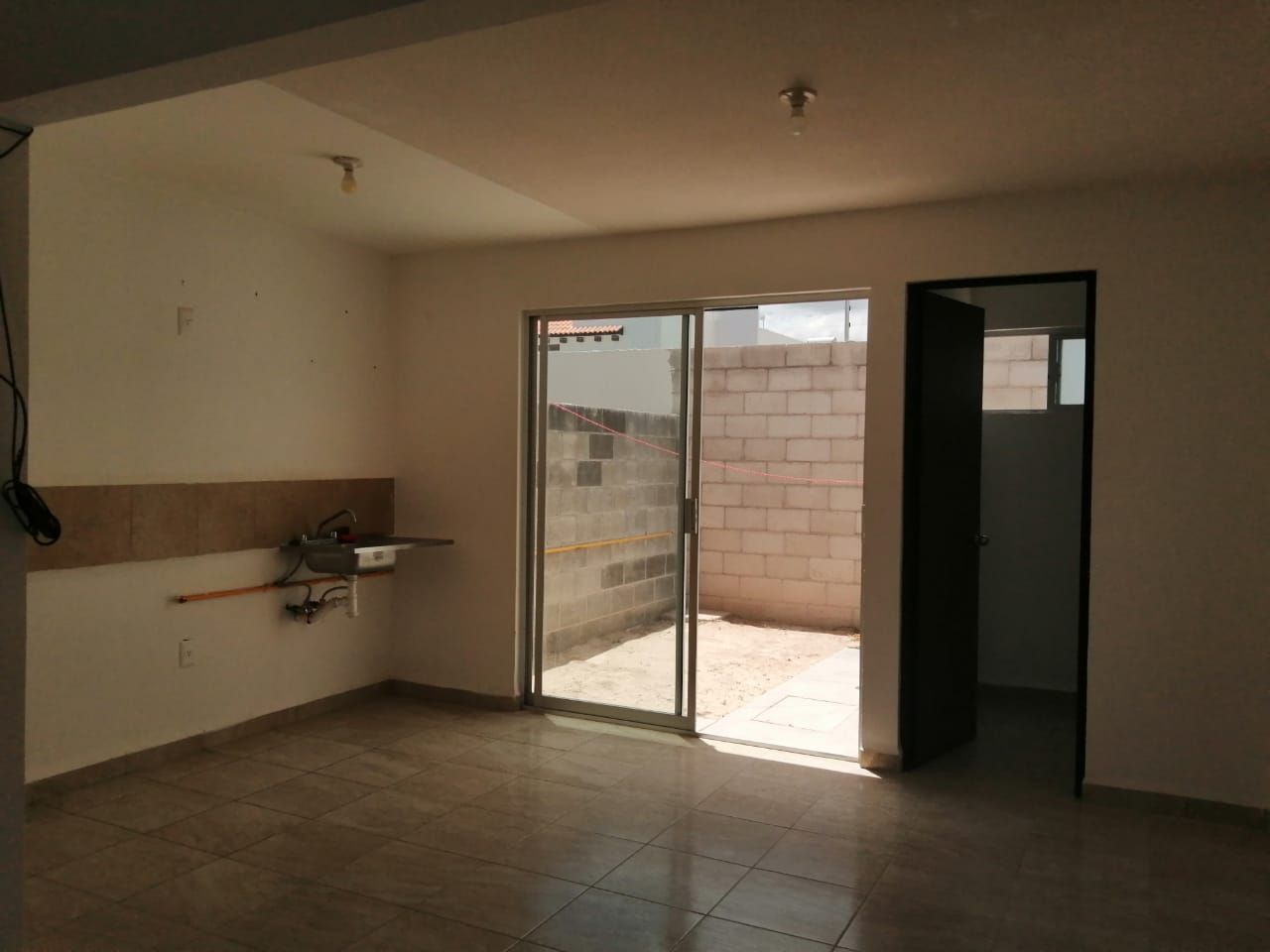 ?*SE VENDE CASA EN VILLA DE POZOS*?   ?*PRIVADA RESIDENCIAL ALBE CON ACCESO CONTROLADO*?  ALBE 182 B