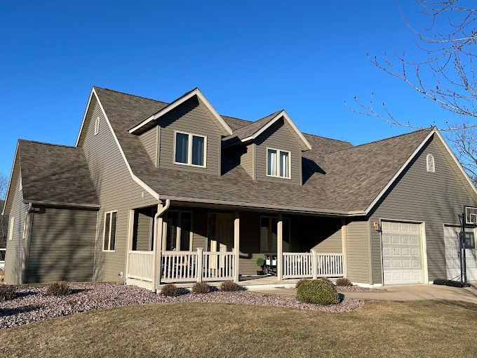 new roof installed by Curti Construction in DeSoto, WI