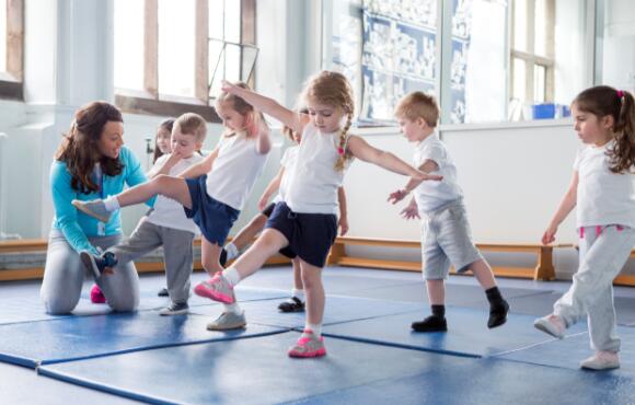 Under 5 yrs old benefit from 3 hrs exercise per day