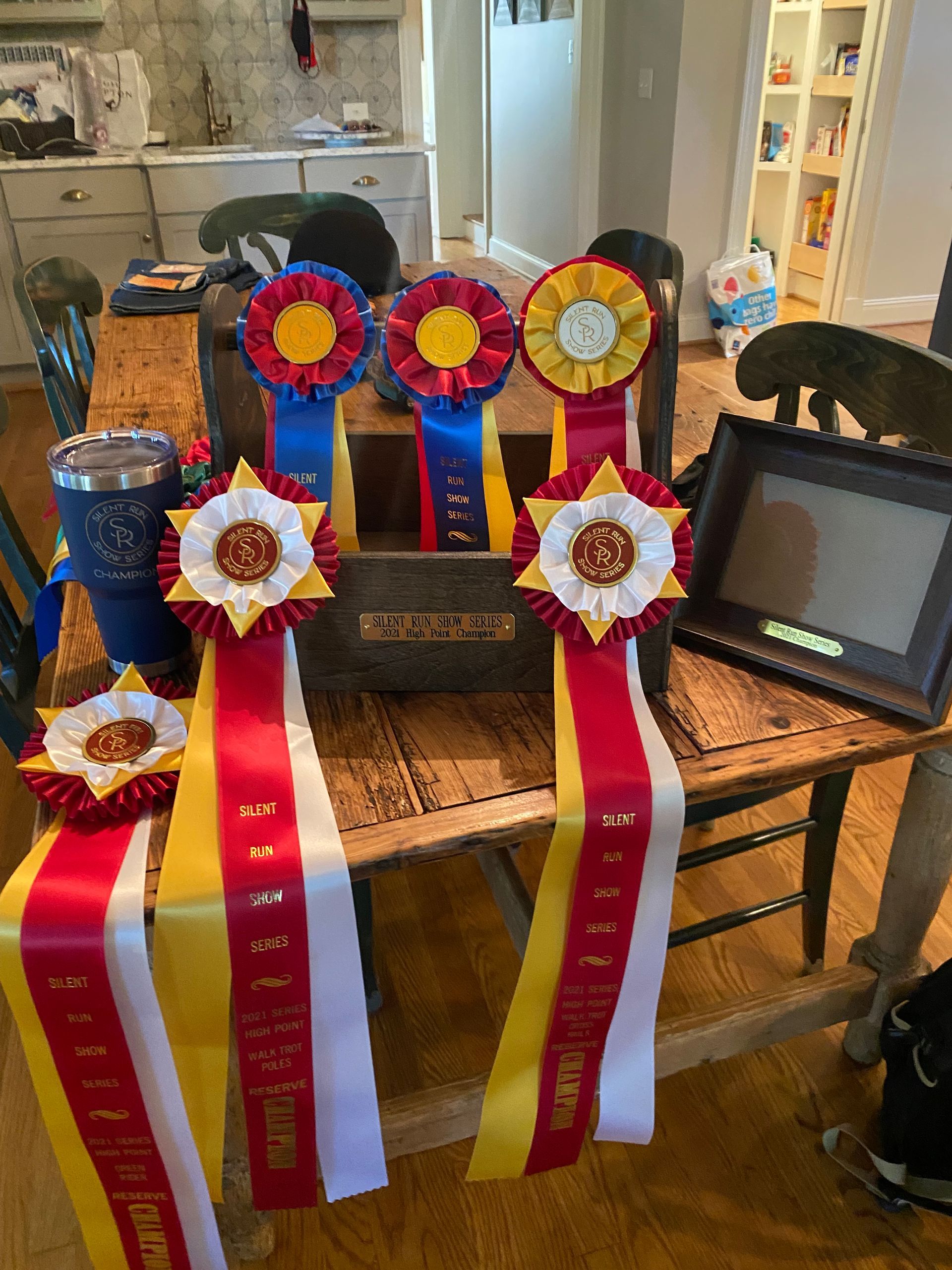 A table with a bunch of ribbons on it