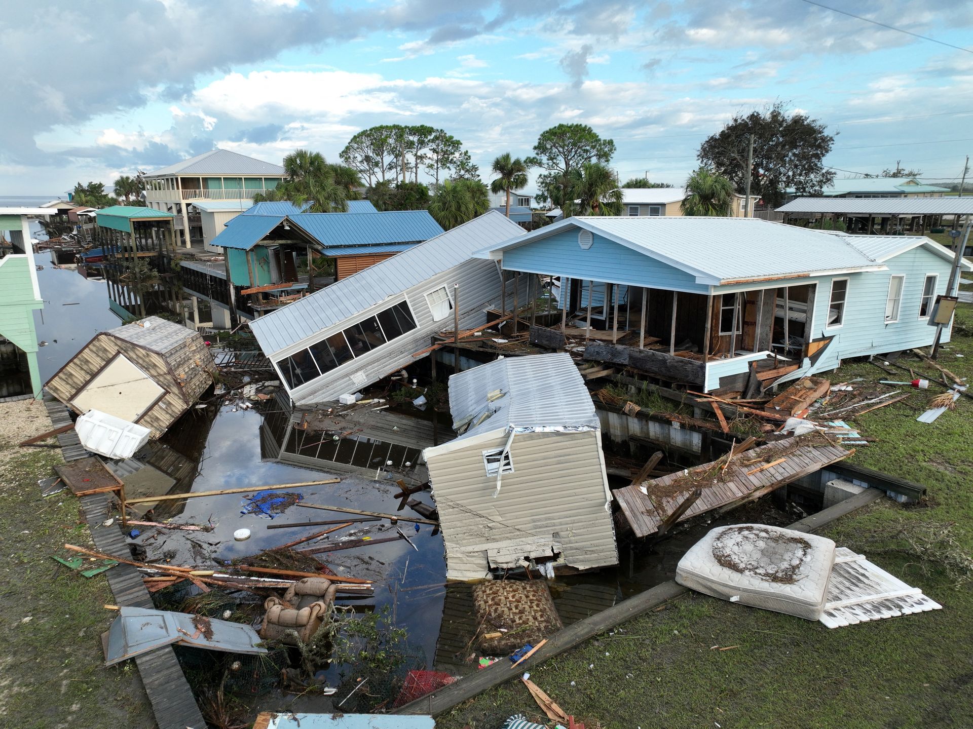 storm damage restoration fort myers