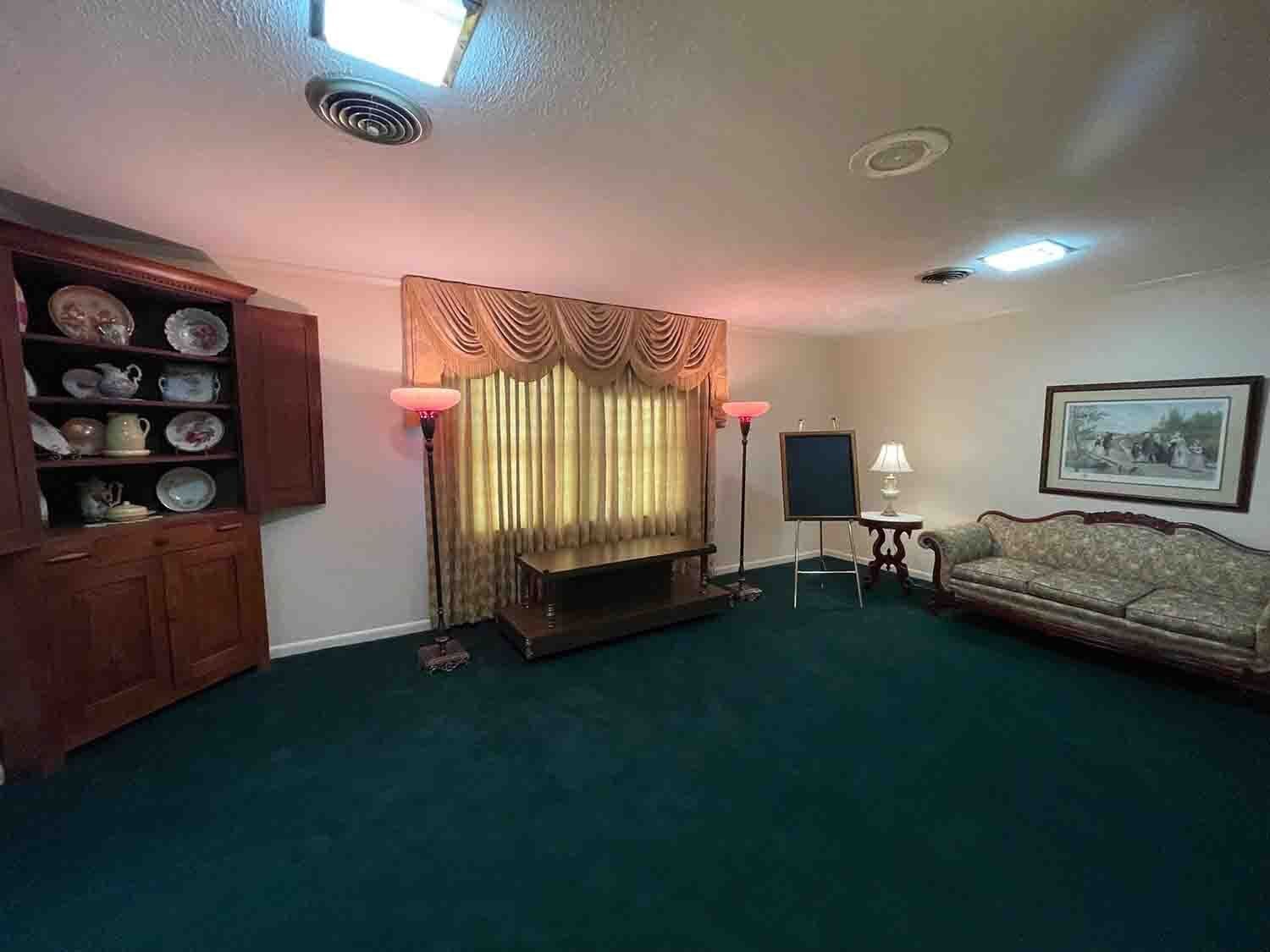 Red Boiling Springs Facilities