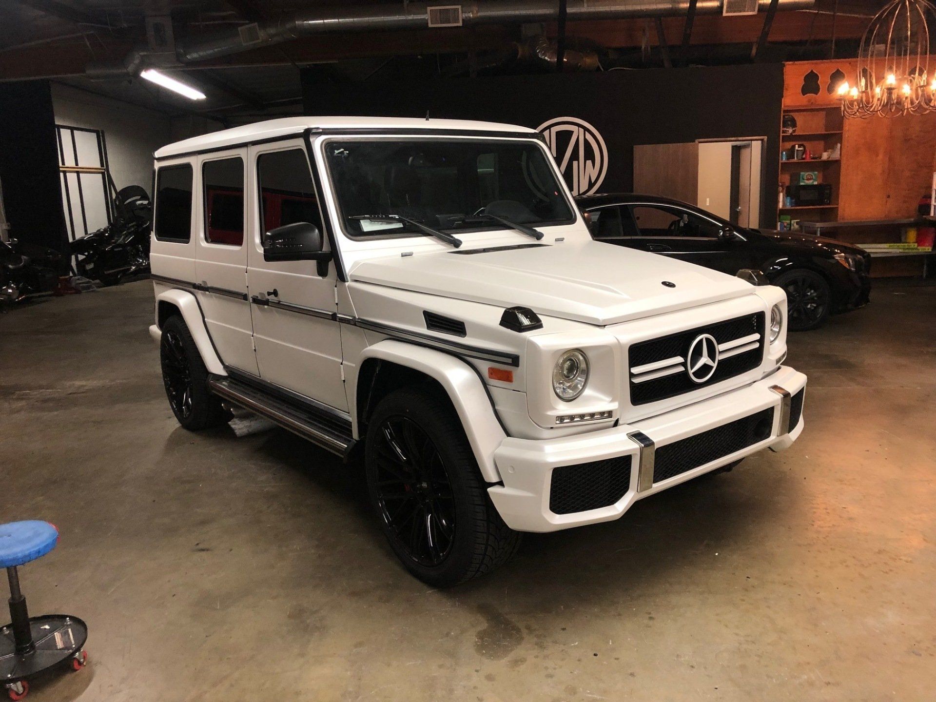 Ezie Wraps is Los Angeles premier vinyl wrap company