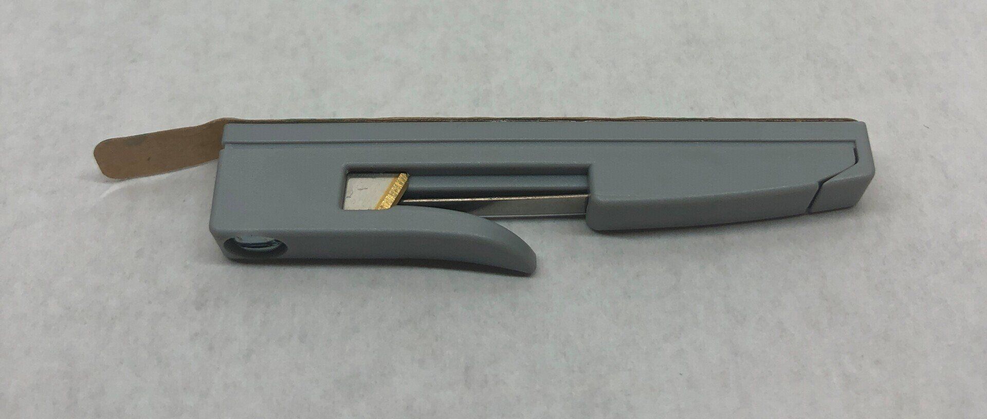 Thread Cutter — Grand Junction, CO — Hi Fashion Sewing Machines