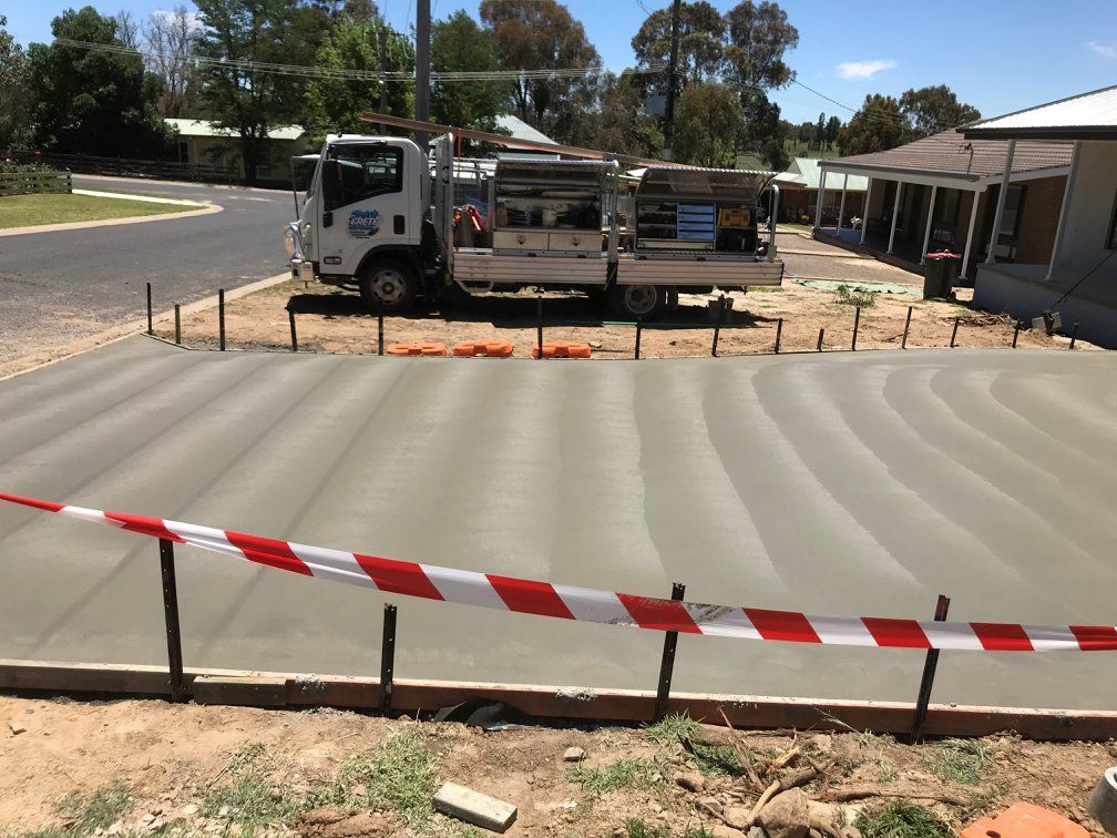 Driveways In Residential Areas — Smithcrete Concreting in Uralla, NSW
