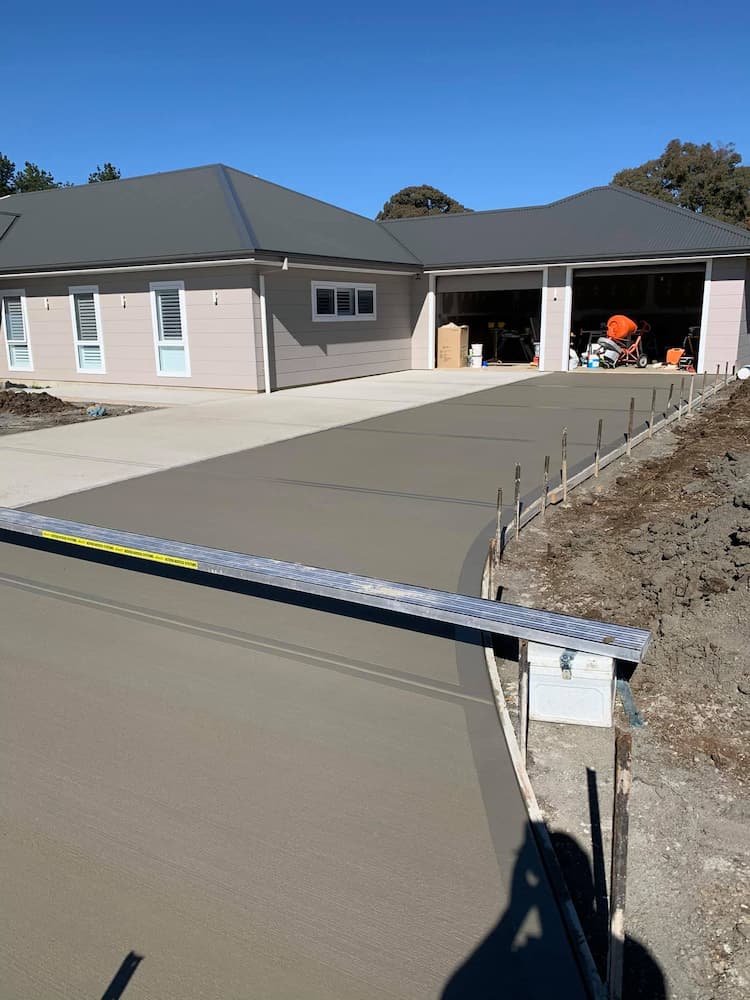Driveway & Footpath At Residential Homes — Smithcrete Concreting in Uralla, NSW