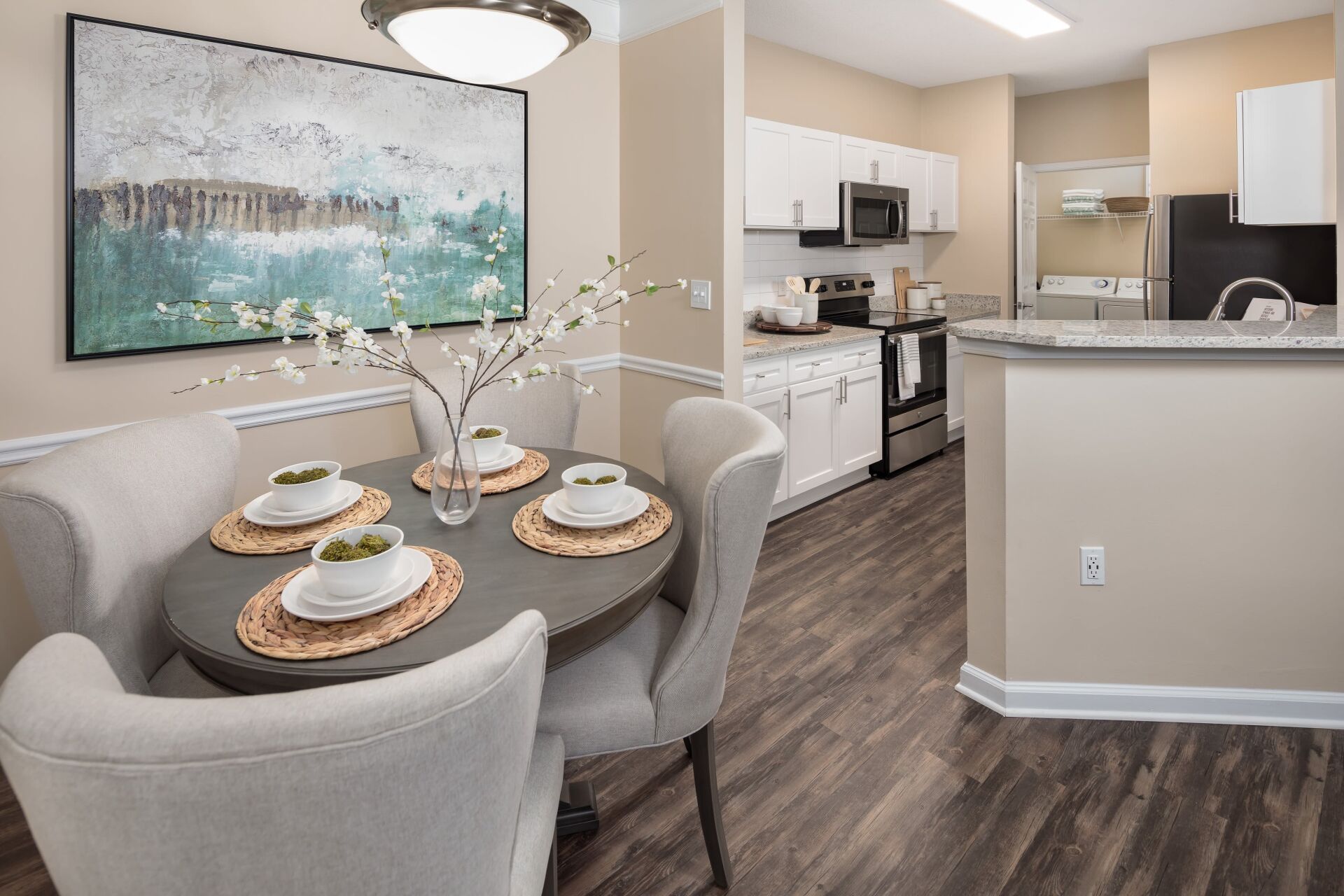Apartment Dining Room | Bryant at Summerville