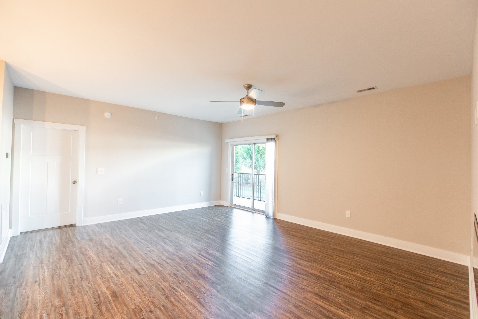 Living room with ceiling fan