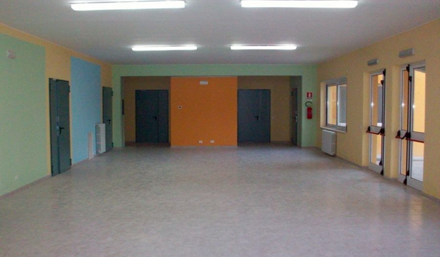 scuola elementare ristrutturata