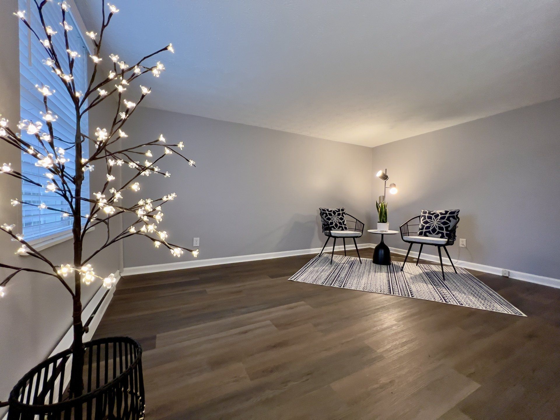 Home Forest View Apartments Lexington, KY