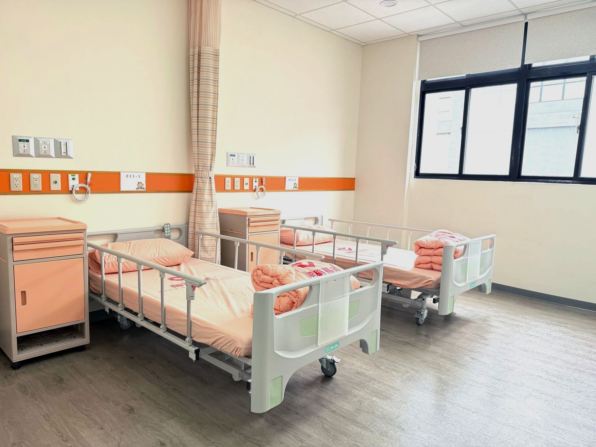 陶樂長照,照顧者,被照護者,長照服務,長期照顧,醫療服務,生活支持,心理支持,陪伴長者,行動失能,照護環境,專業照顧,安穩休息,飲食照護,復健理療