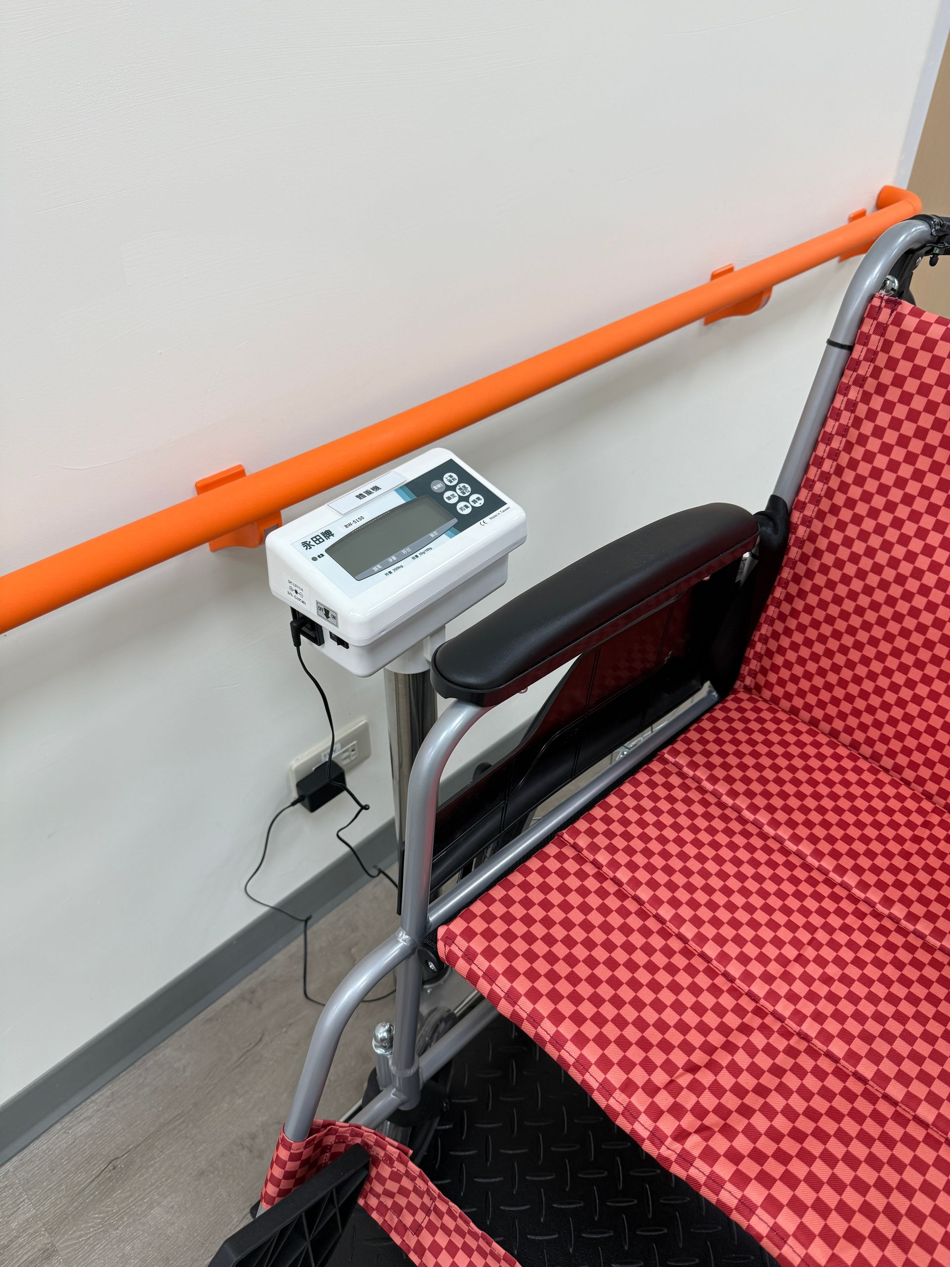 陶樂長照,照顧者,被照護者,長照服務,長期照顧,醫療服務,生活支持,心理支持,陪伴長者,行動失能,照護環境,專業照顧,安穩休息,飲食照護,復健理療