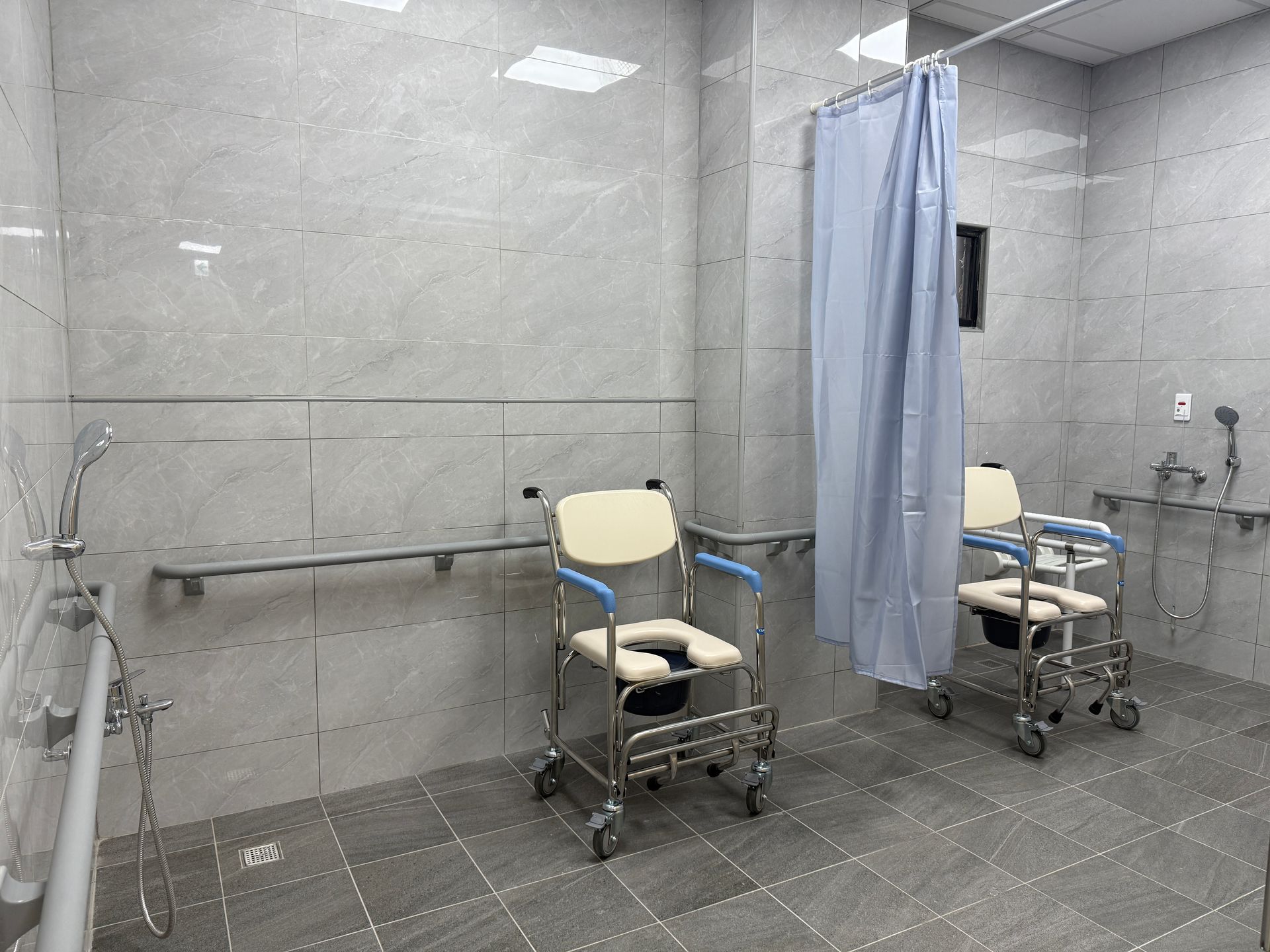 陶樂長照,照顧者,被照護者,長照服務,長期照顧,醫療服務,生活支持,心理支持,陪伴長者,行動失能,照護環境,專業照顧,安穩休息,飲食照護,復健理療