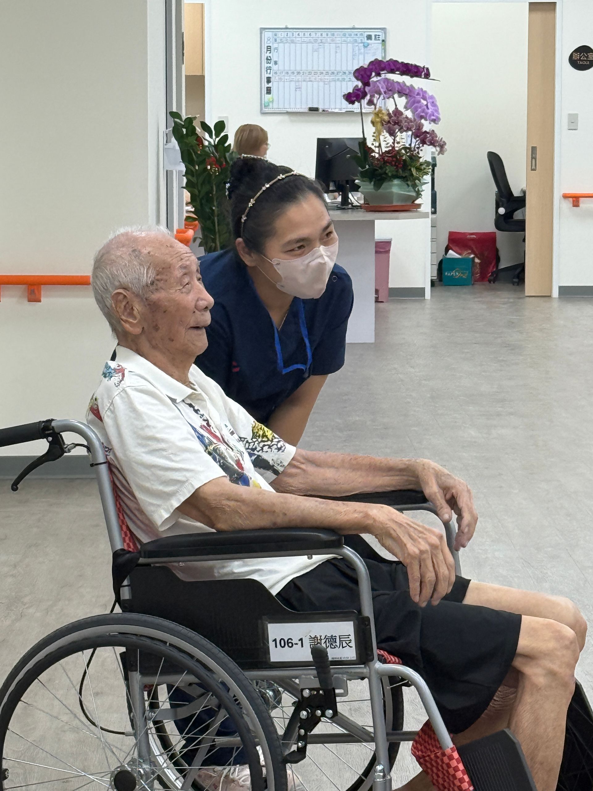陶樂長照,照顧者,被照護者,長照服務,長期照顧,醫療服務,生活支持,心理支持,陪伴長者,行動失能,照護環境,專業照顧,安穩休息,飲食照護,復健理療