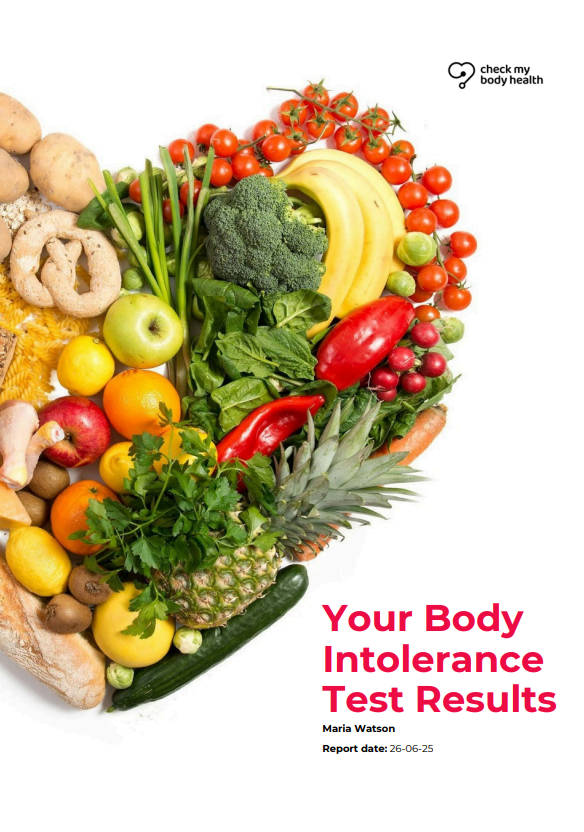 Un arreglo en forma de corazón de frutas y verduras de colores con un texto que dice