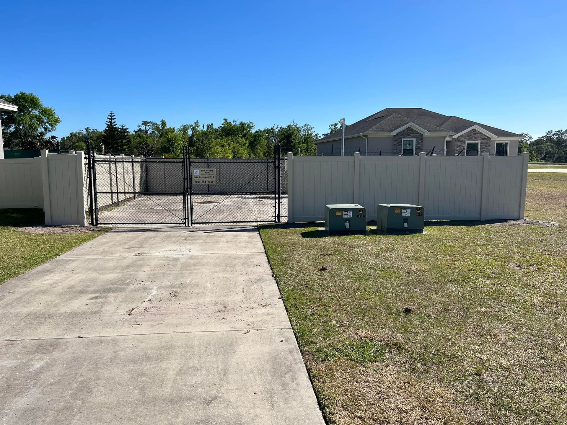 Fence installation services 29