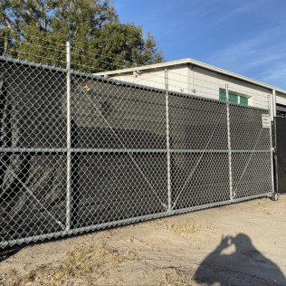 Commercial Fence 1